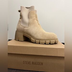 Steve Madden boots